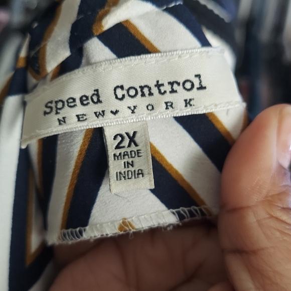 EUC - Chevron Dress - Picture 7 of 7